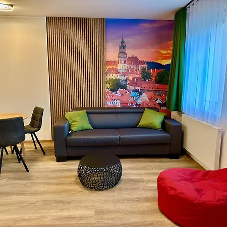 Luxusní Krumlovský Vltavín